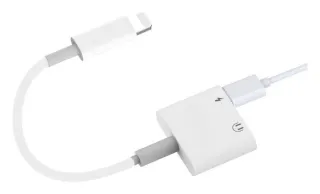 BE-BZ03 Adaptador Audio+charge Adapter / Audio + Adaptador de Carga para Iphone