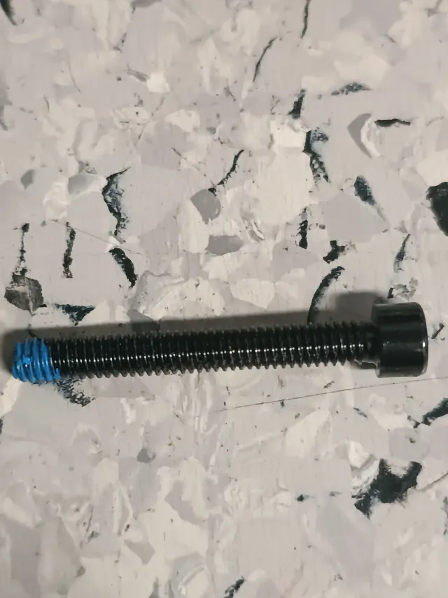 Tornillo M4X30 para Patineta U2