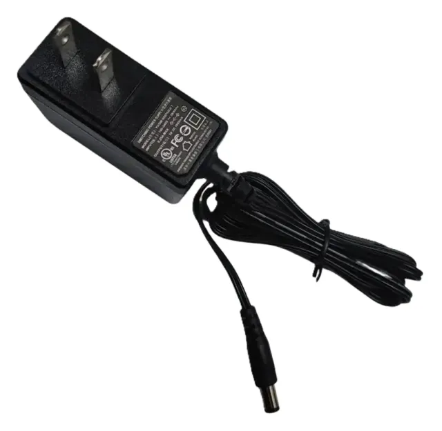 Adaptador Fuente de Poder 5V 1A Plug 5,5MM